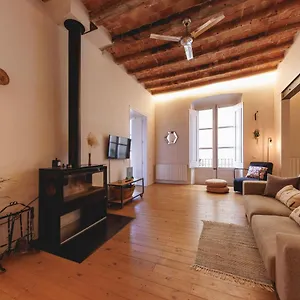 Bravissimo Carrer Nou, Cosy 2-bedroom Apartamento